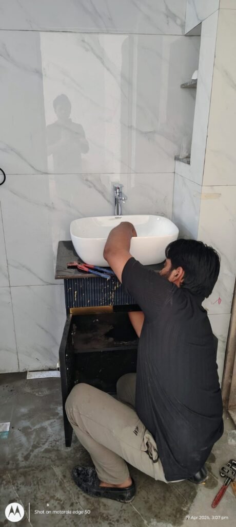 NOIDA PLUMBER NOIDA